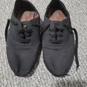 Tom's Black Shoes Men's Size 11